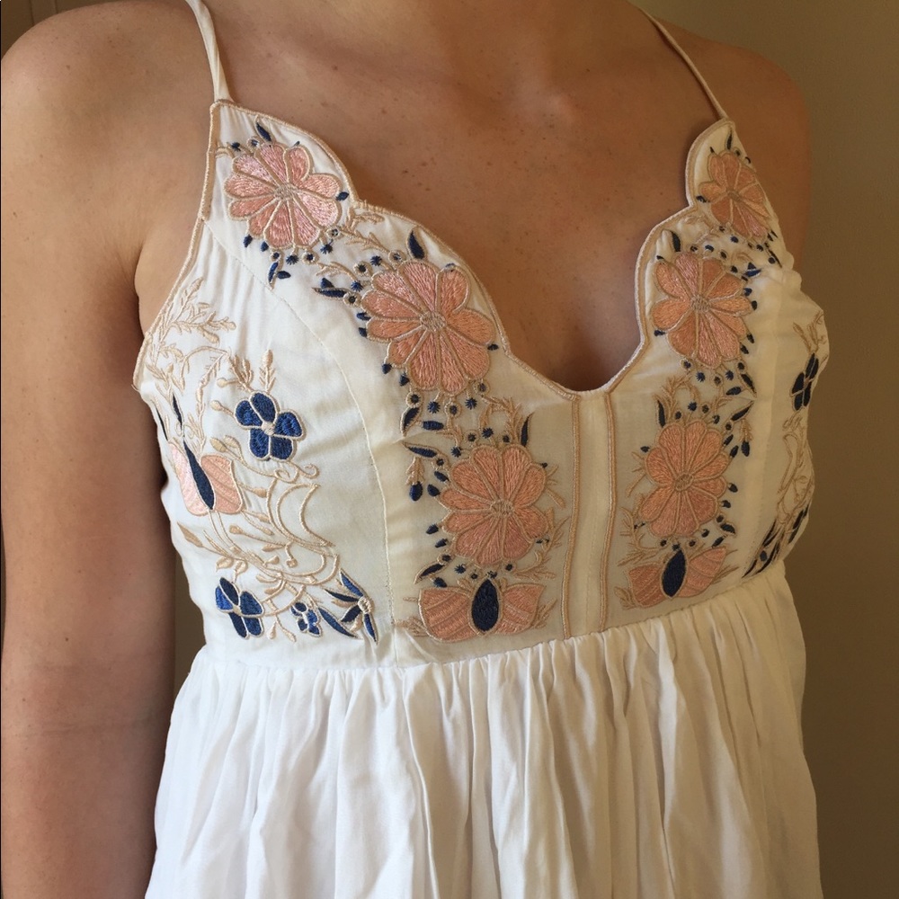 Lulu’s dress with detailed top!